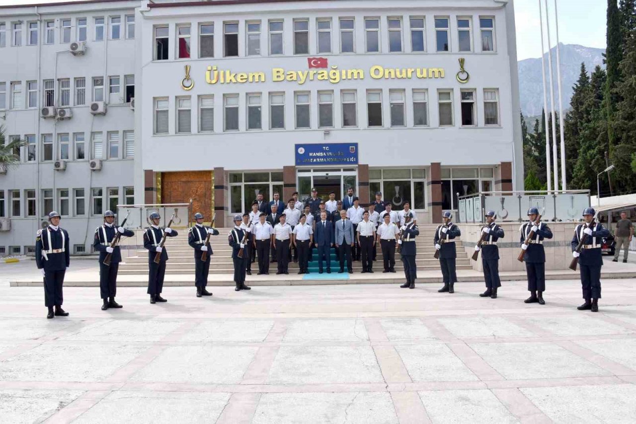 Vali Ünlü’ye jandarma ve emniyet birimlerinden brifing