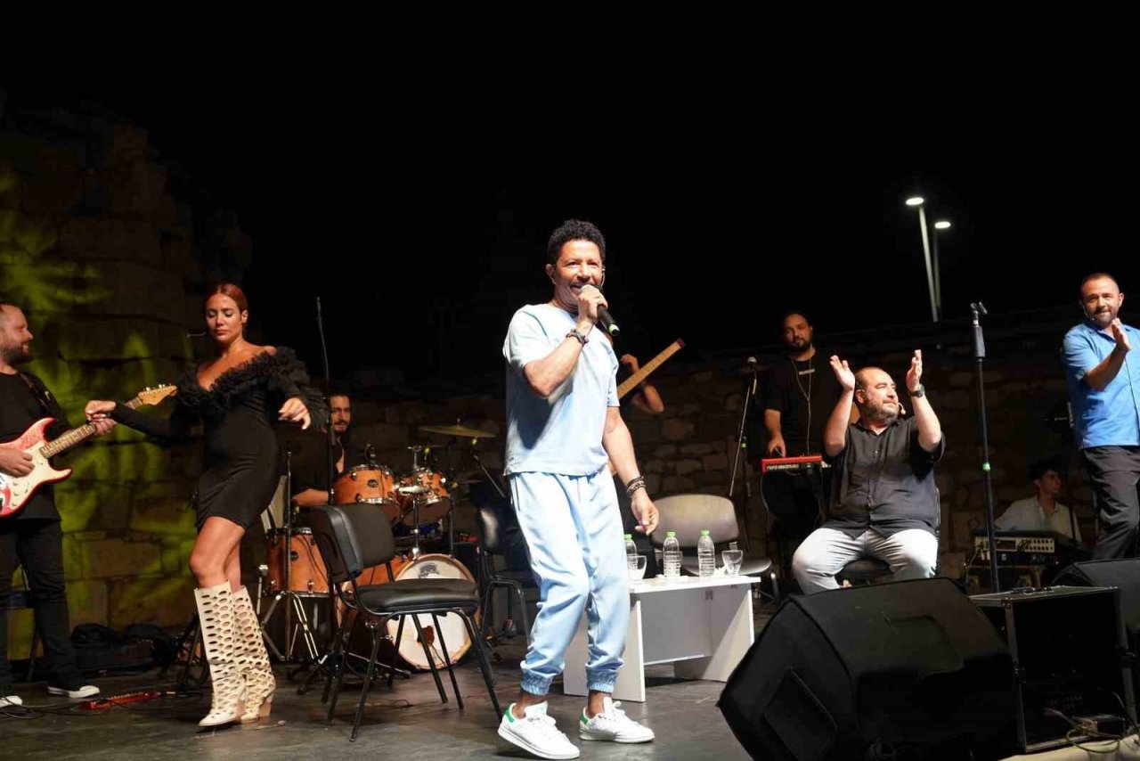 Kaleiçi’nde 90’lar rüzgarı esti