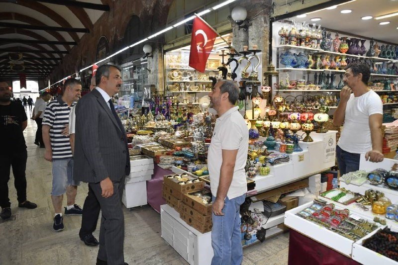 Edirne Valisi Sezer, asırlık Osmanlı geleneğini sürdürdü