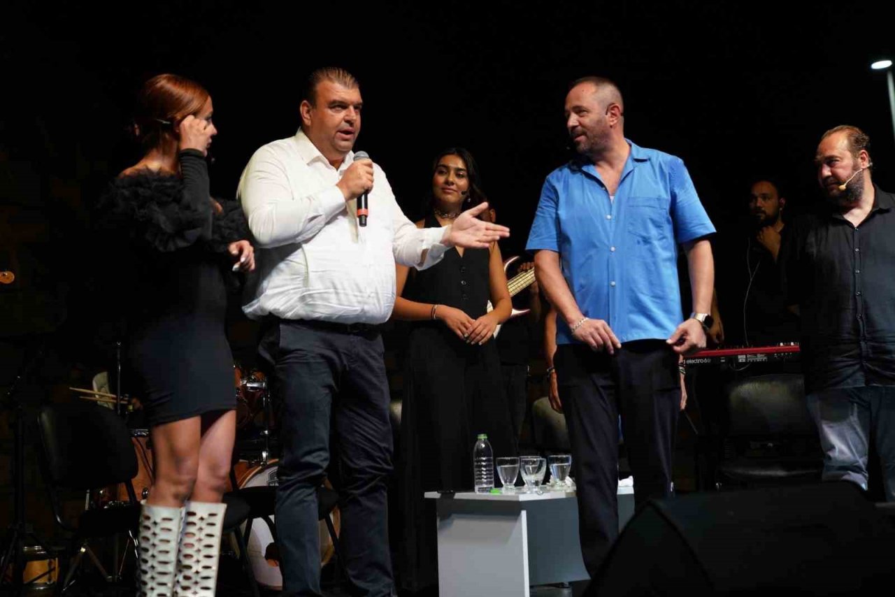 Kaleiçi’nde 90’lar rüzgarı esti