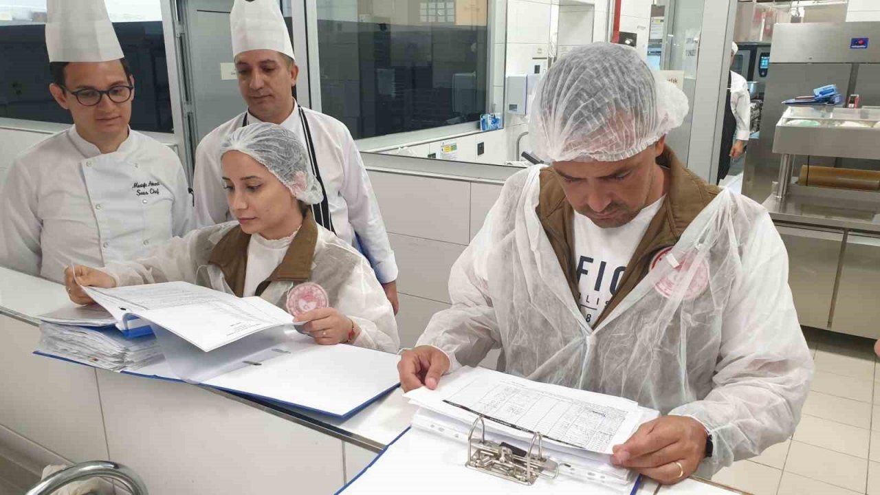 Manisa’daki toplu tüketim yerlerinde denetimler artırıldı