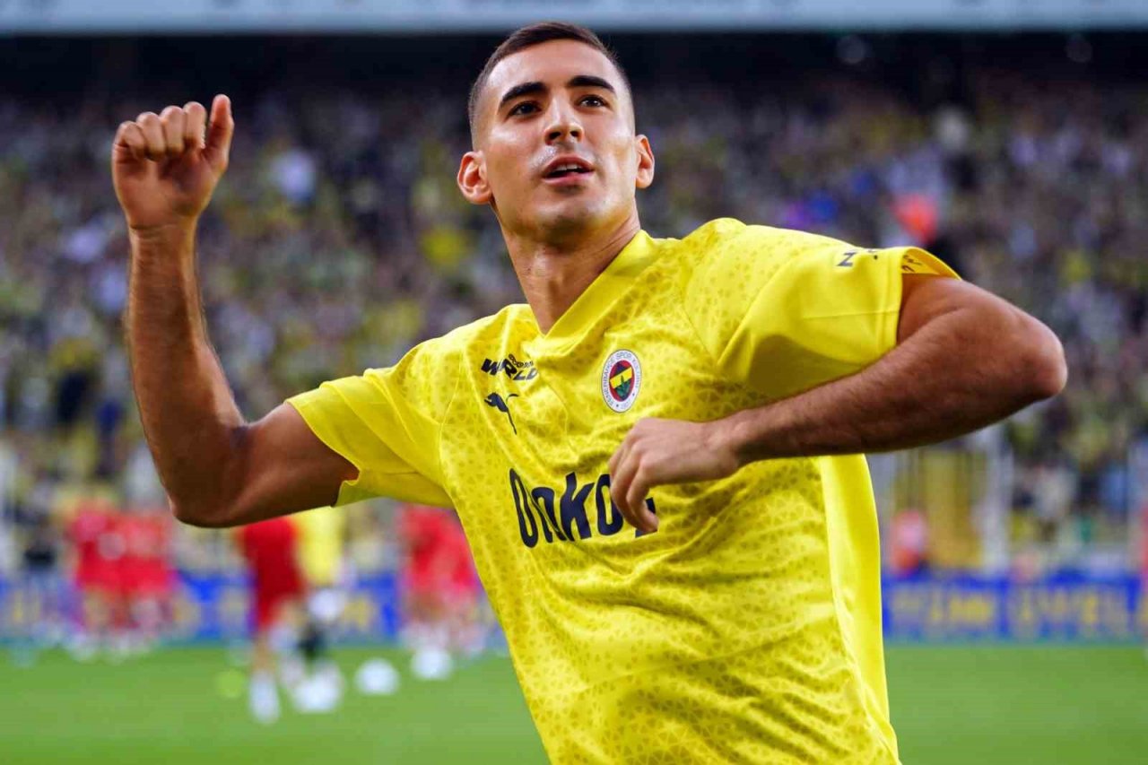 UEFA Avrupa Konferans Ligi: Fenerbahçe: 0 - Twente: 0 (Maç devam ediyor)