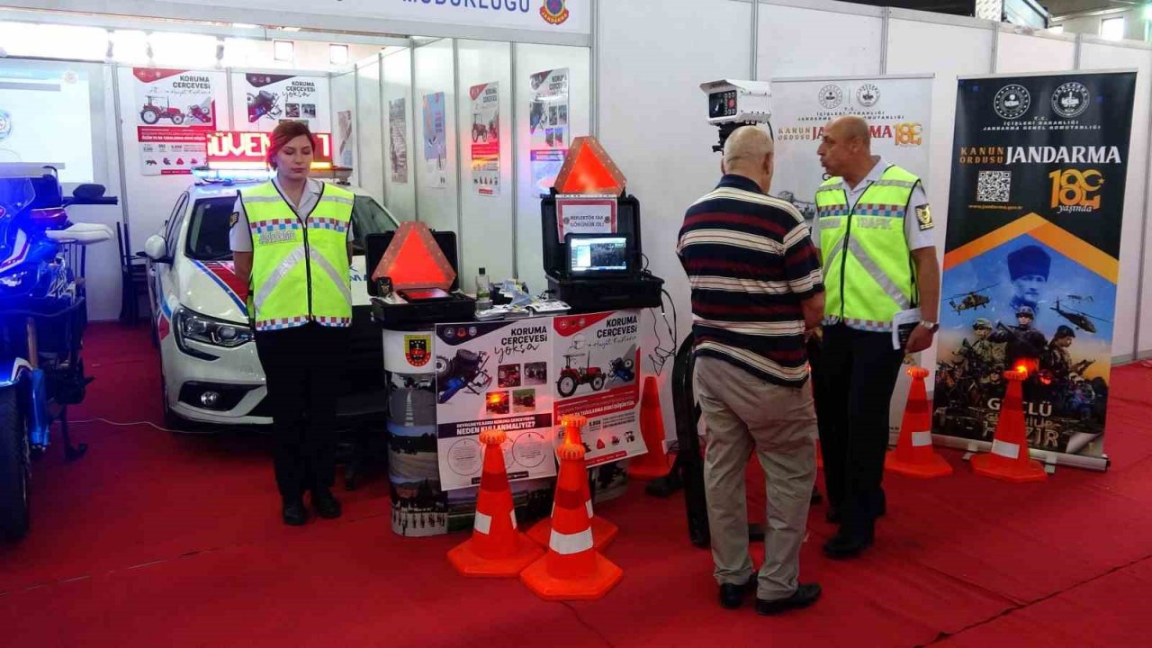 Jandarmadan güvenli traktör kullanımı uyarısı