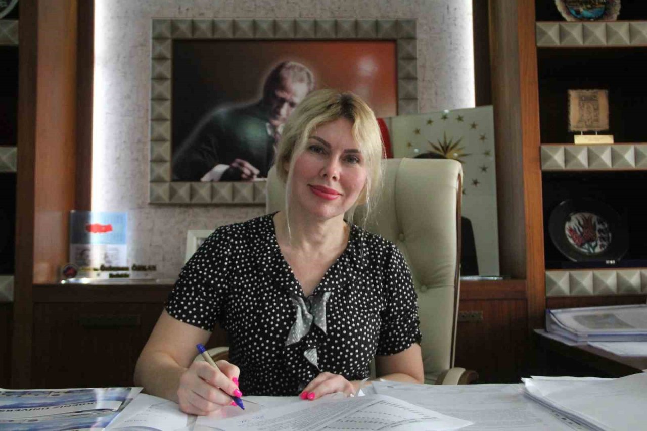 Rektör Özkan: "Ev sahiplerinden daha insaflı olmalarını bekliyoruz"