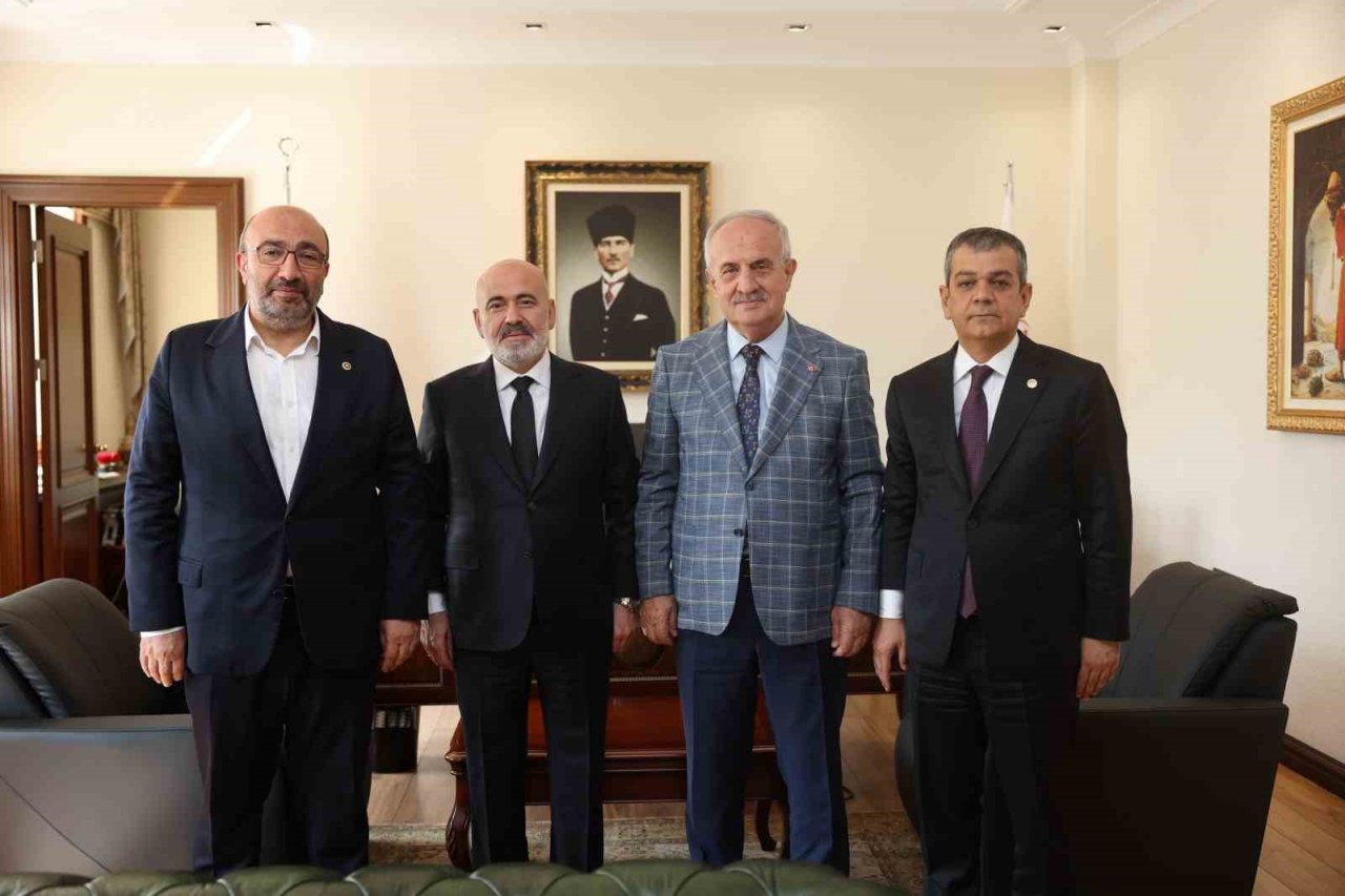 Başkan Aygün projelerini Ankara’ya taşıdı