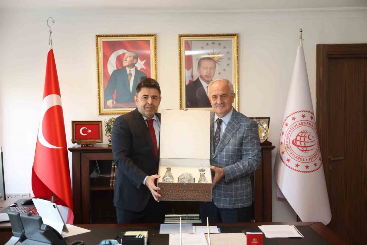 Başkan Aygün projelerini Ankara’ya taşıdı