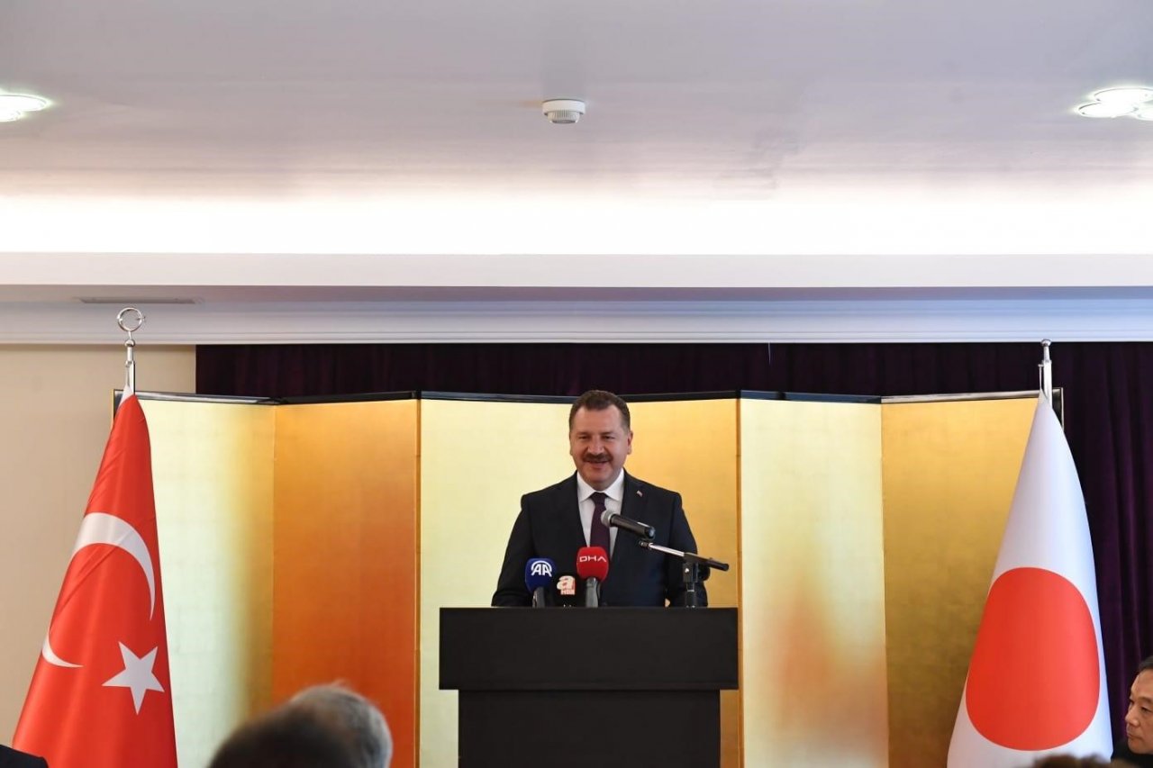 Başkan Yılmaz’ın deprem mesaisi