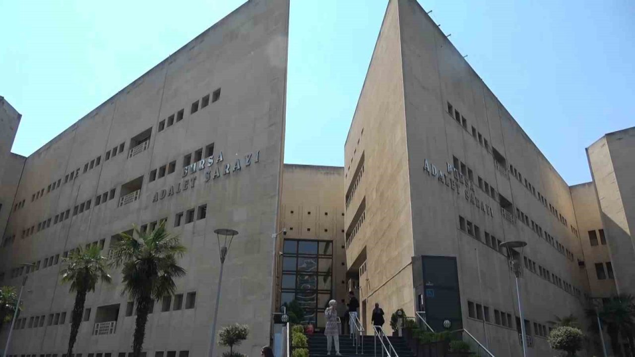 Dondurma kazandığını zannederken 22 bin doları buhar oldu