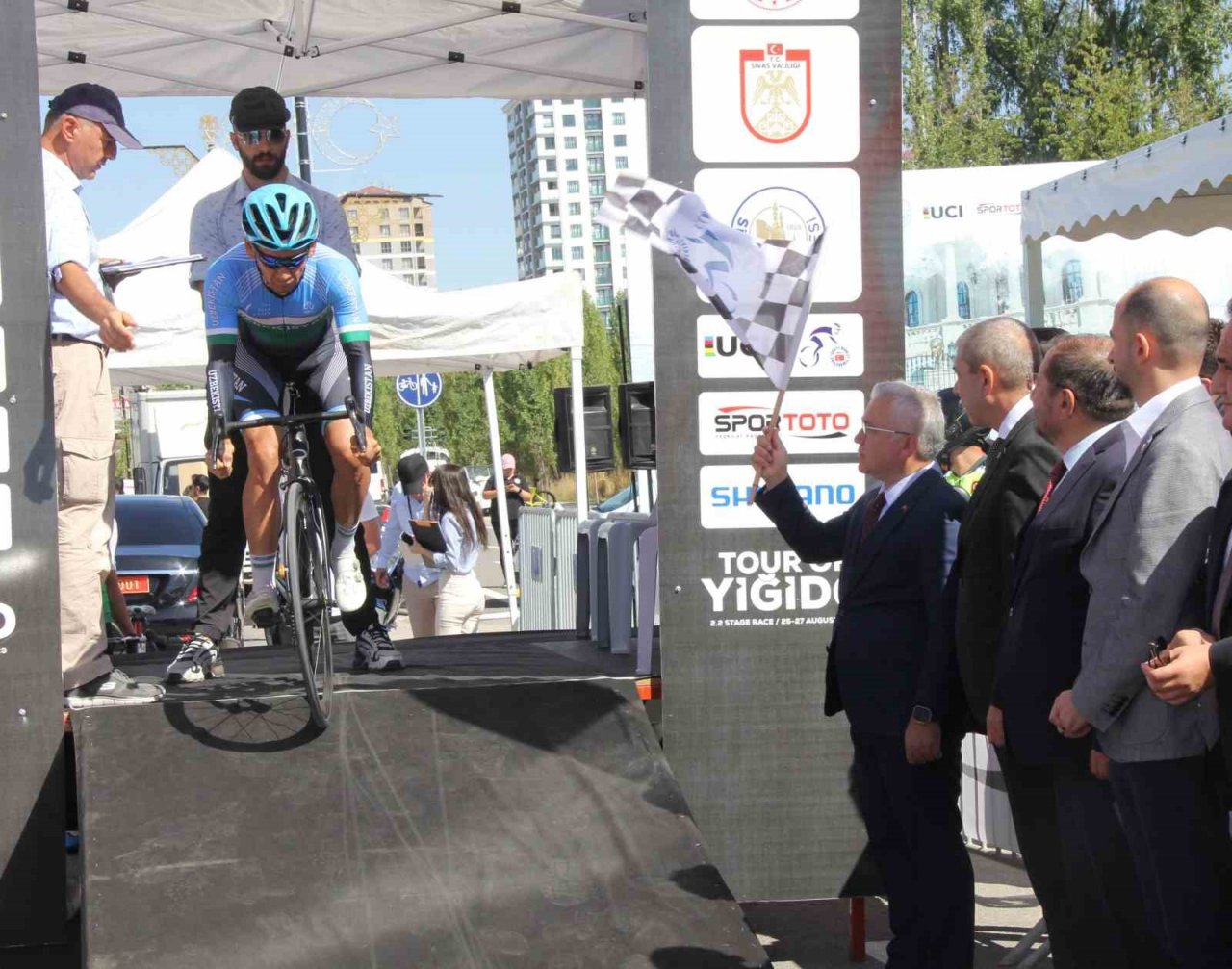 Uluslararası bisiklet turu ’Tour Of Yiğido’ başladı