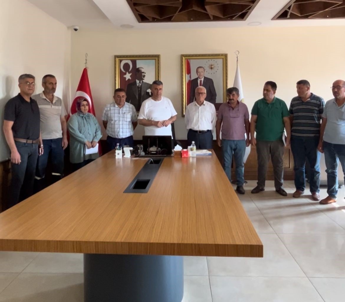 Eski Su İşleri personelleri Payas’ın su sorunu için kolları sıvadı