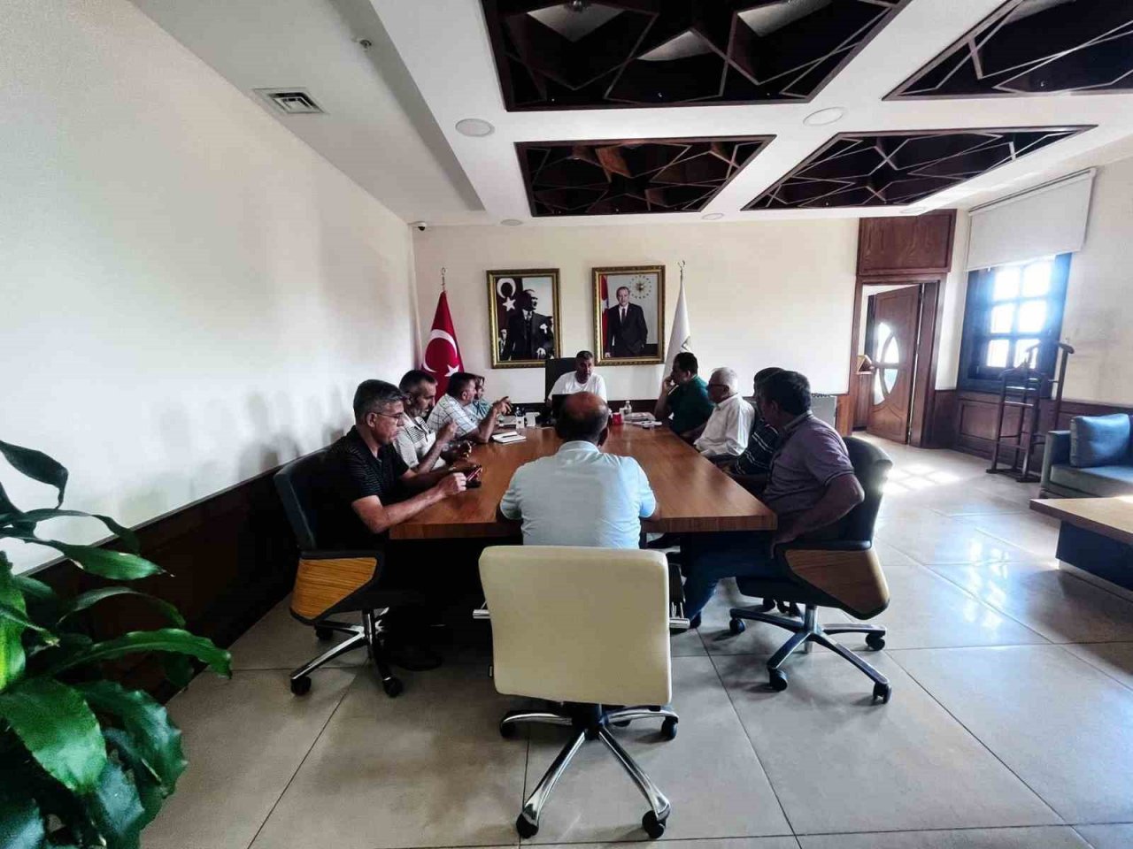 Eski Su İşleri personelleri Payas’ın su sorunu için kolları sıvadı