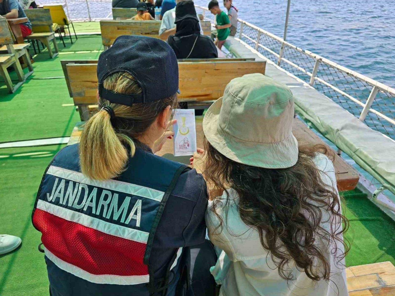 Jandarma ekipleri KADES’i tanıttı