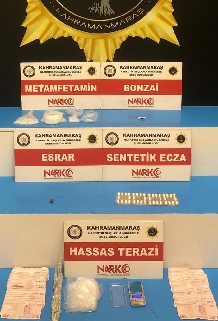 Uyuşturucu sattığı öne sürülen 5 şüpheli tutuklandı