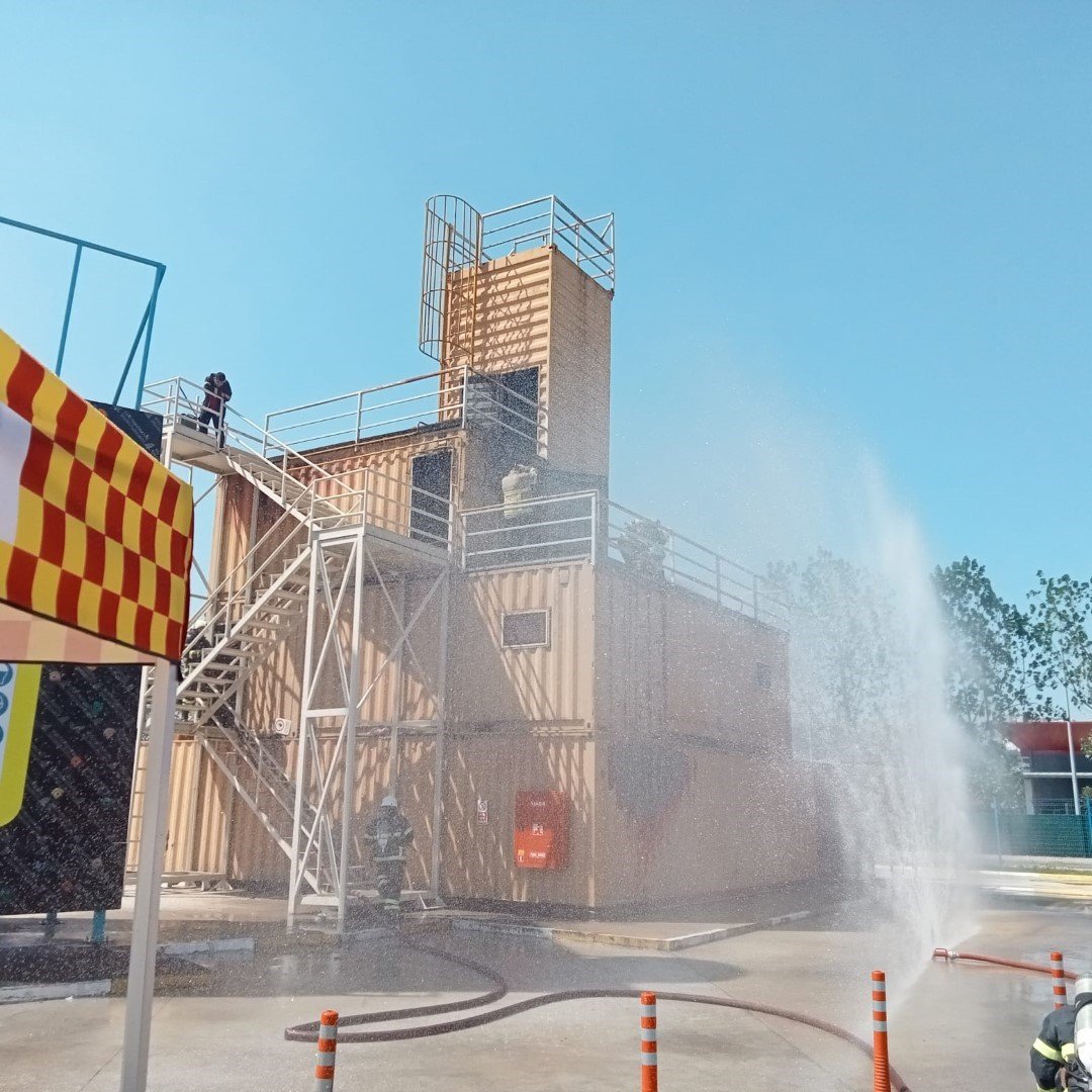 Gerçeği aratmayan eğitim