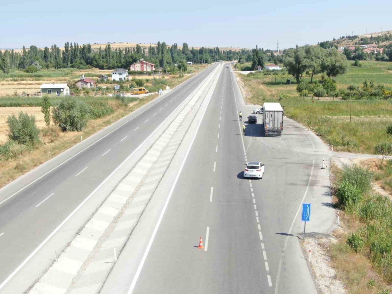 Konya’da sürücülere havadan ceza yağdı