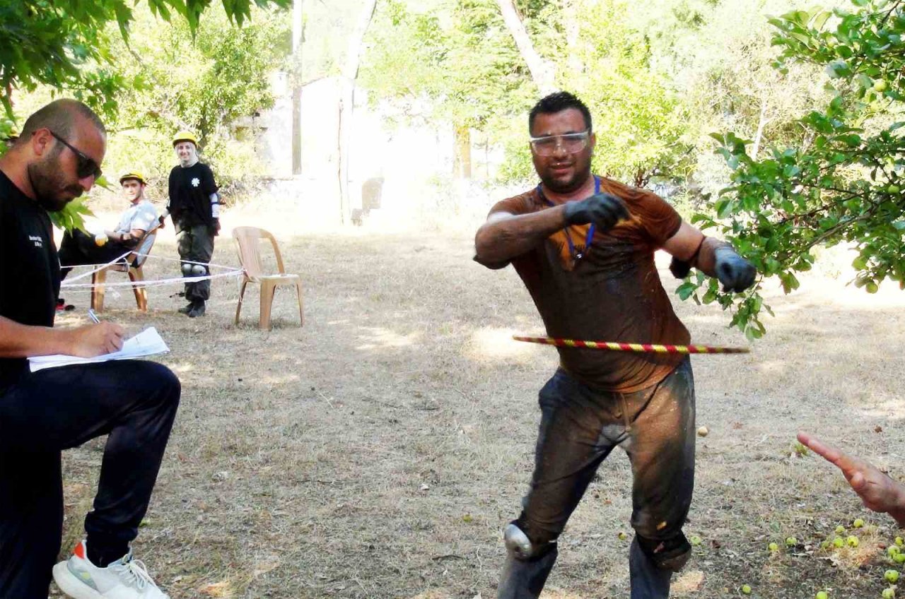 UMKE gönüllülerine komando eğitimi