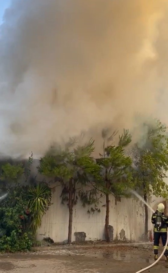 Marmaris’te otelde yangın