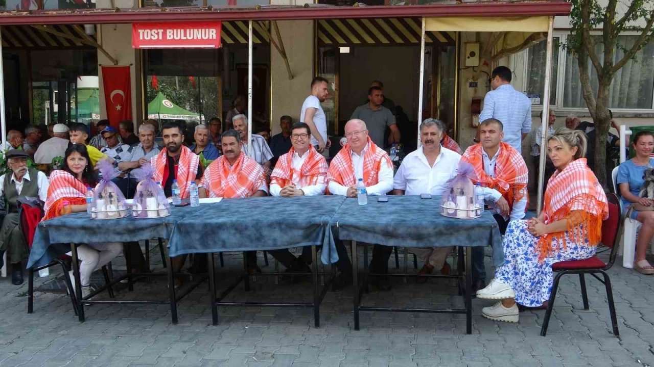 Muğla’da ‘Buzağı Güzellik Yarışması’ düzenlendi
