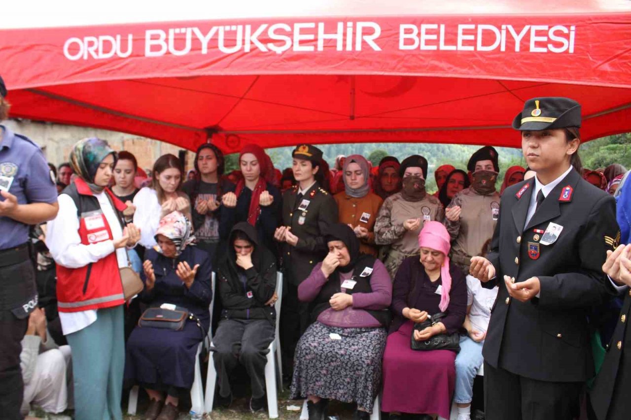 Doğum gününe 3 gün kala şehit olan askere gözyaşı