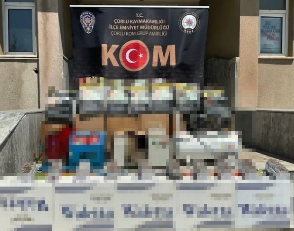 Tekirdağ’da kaçak sigaraya dev operasyon: Yüzbinlerce ele geçirildi