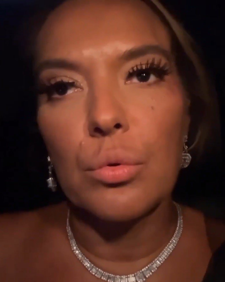 Demet Akalın’ın bindiği tekne battı