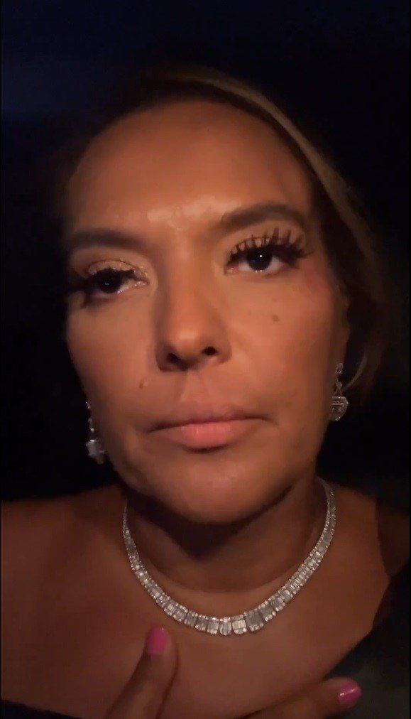 Demet Akalın’ın bindiği tekne battı