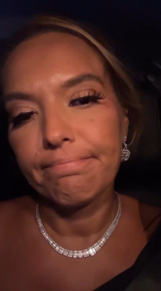 Demet Akalın’ın bindiği tekne battı