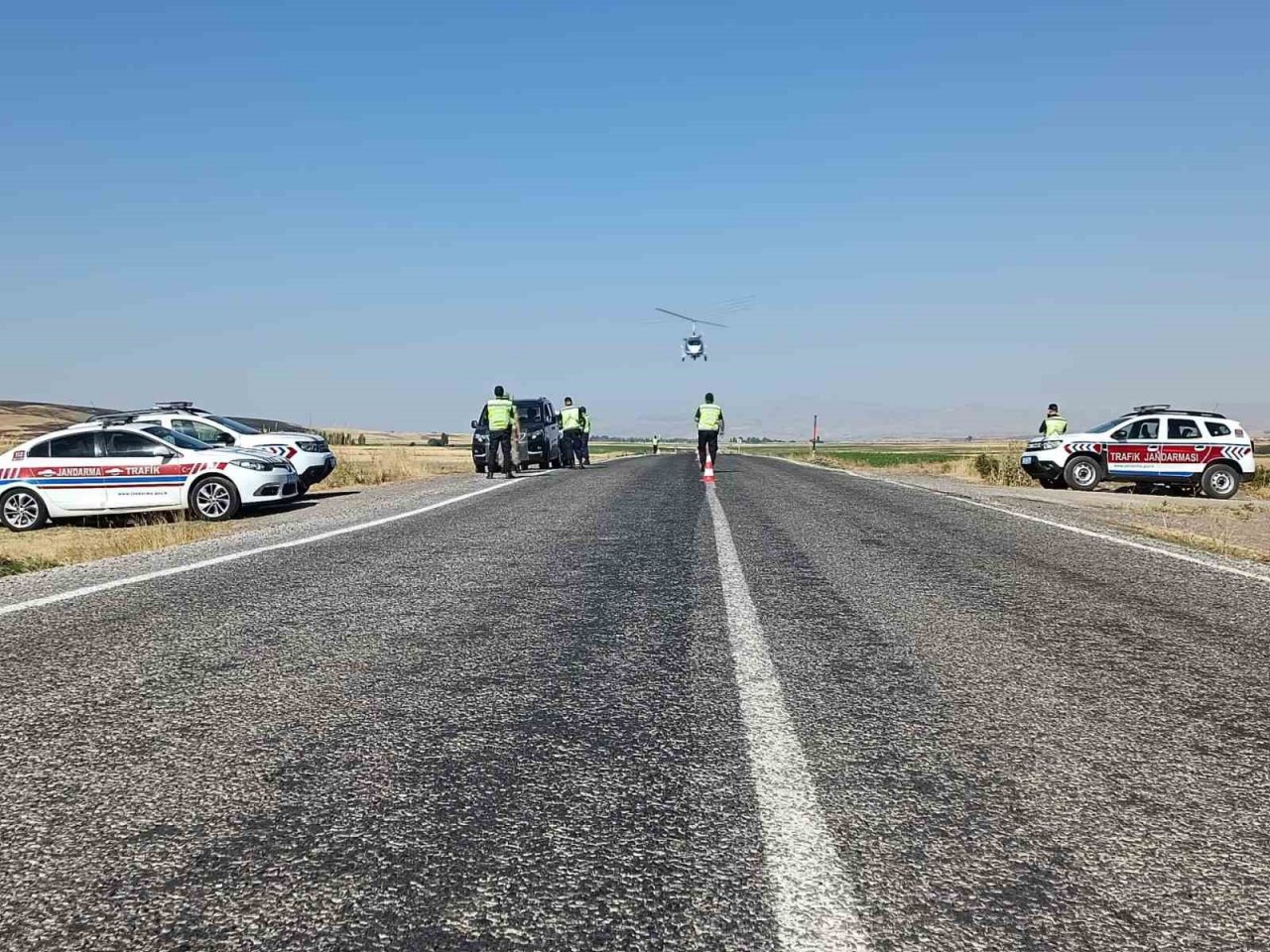 Cayrokopter ile havadan trafik denetimi