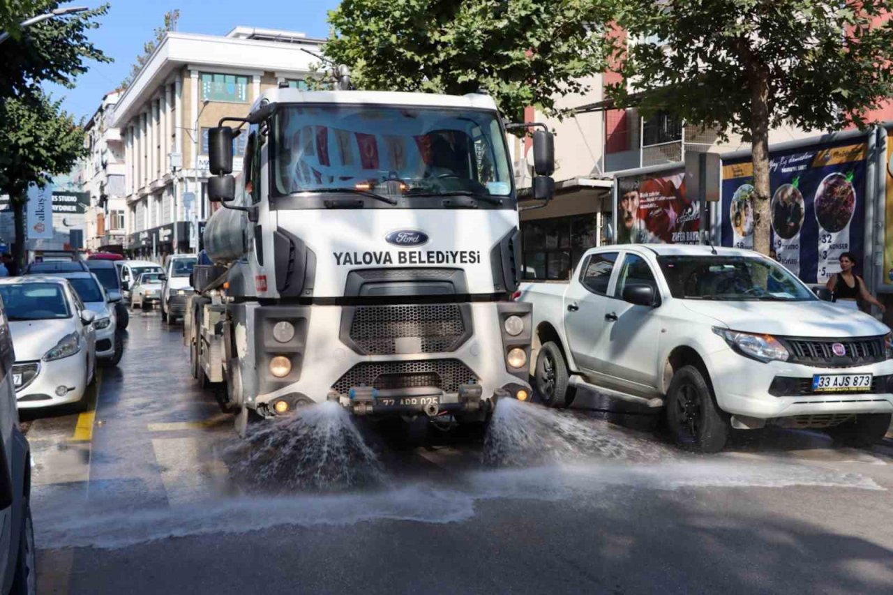 Süleymanbey Mahallesi’nde hummalı temizlik çalışması