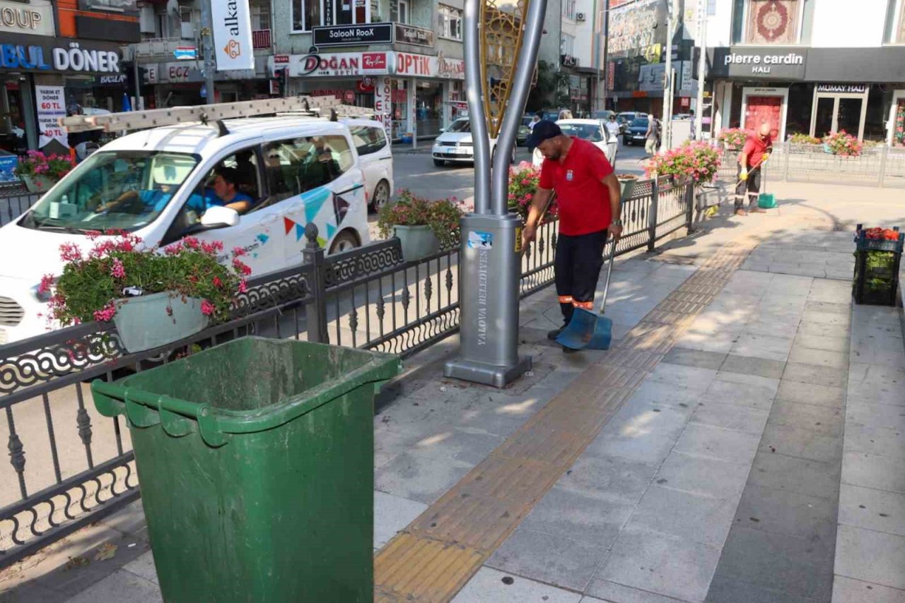 Süleymanbey Mahallesi’nde hummalı temizlik çalışması