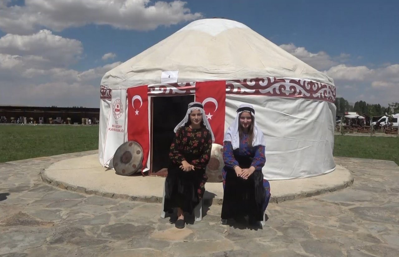 Muş’ta Malazgirt Zaferi’nin 952. yıl dönümü coşkusu yaşanıyor