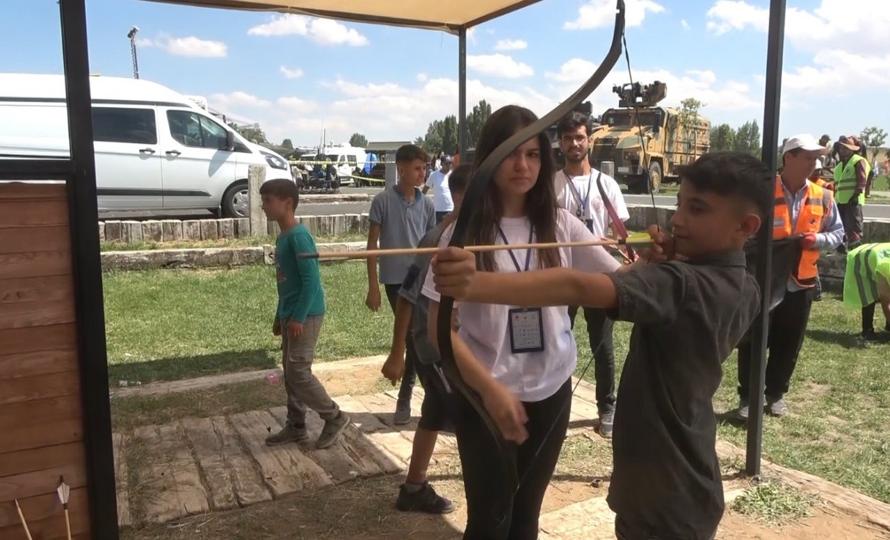 Muş’ta Malazgirt Zaferi’nin 952. yıl dönümü coşkusu yaşanıyor