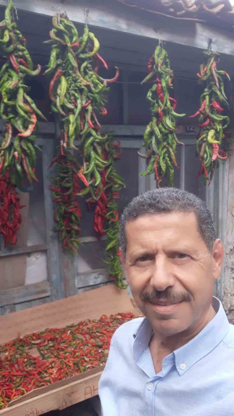 Karacasu’da tarihi semerciler arastası rengarenk oldu