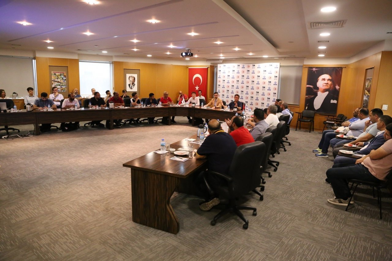 Denizli’den yılın ilk 7 ayında 3,4 milyonluk tekstil makinesi ihraç edildi