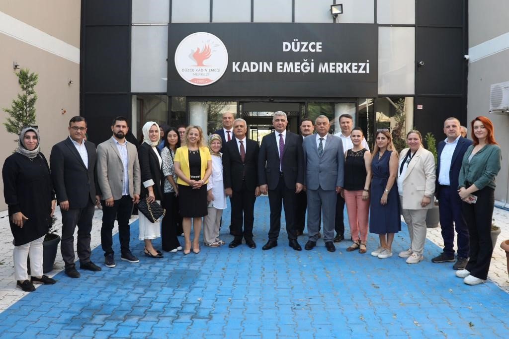 Vali Aslan “Ekonomimize de önemli katkılar sağlıyor”