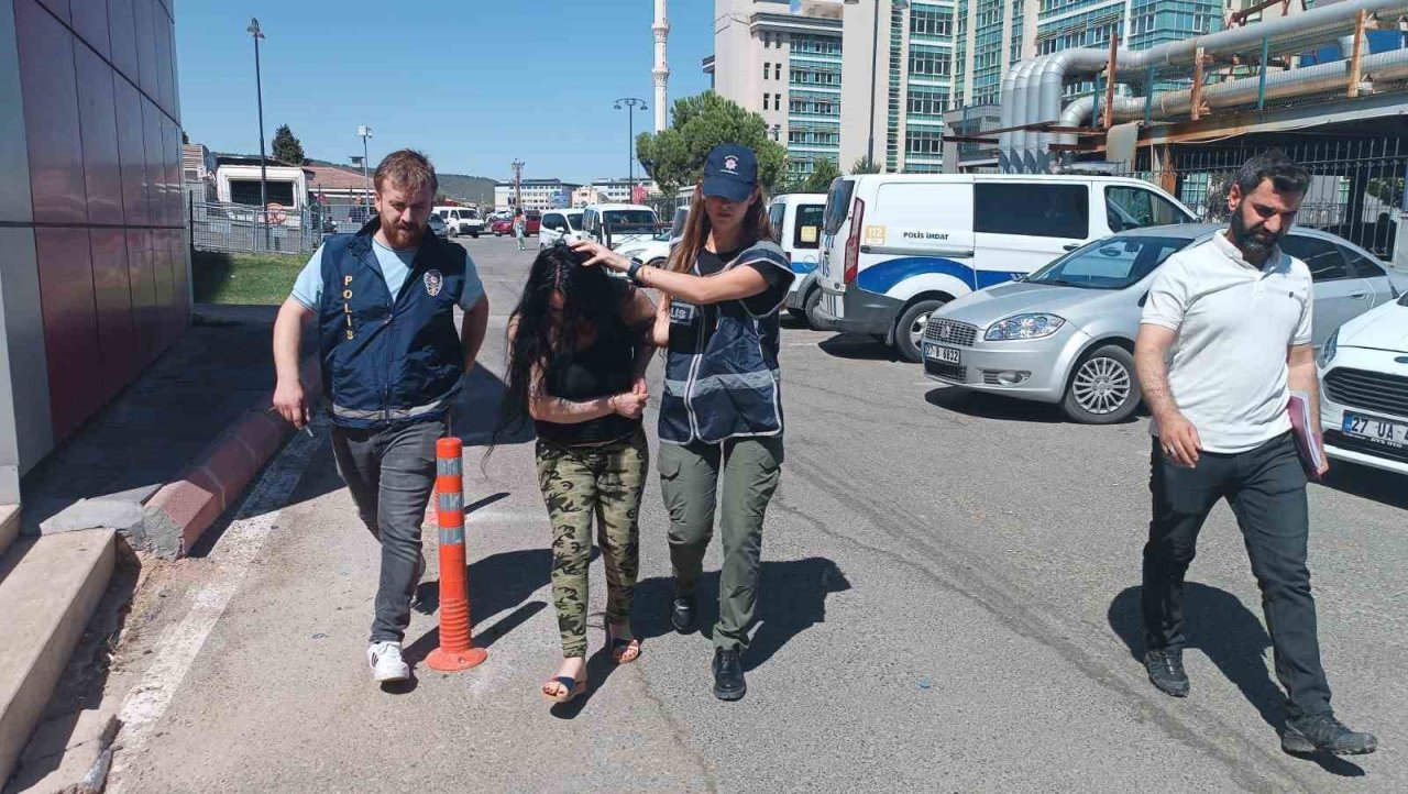 Gaziantep’te tartıştığı şahsı öldüren kadın tutuklandı