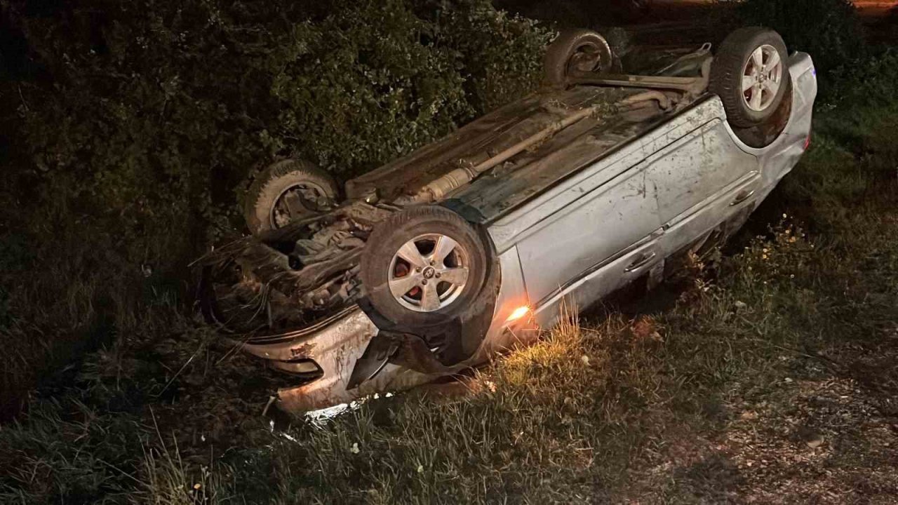 Sinop’ta otomobil takla attı: 4 yaralı