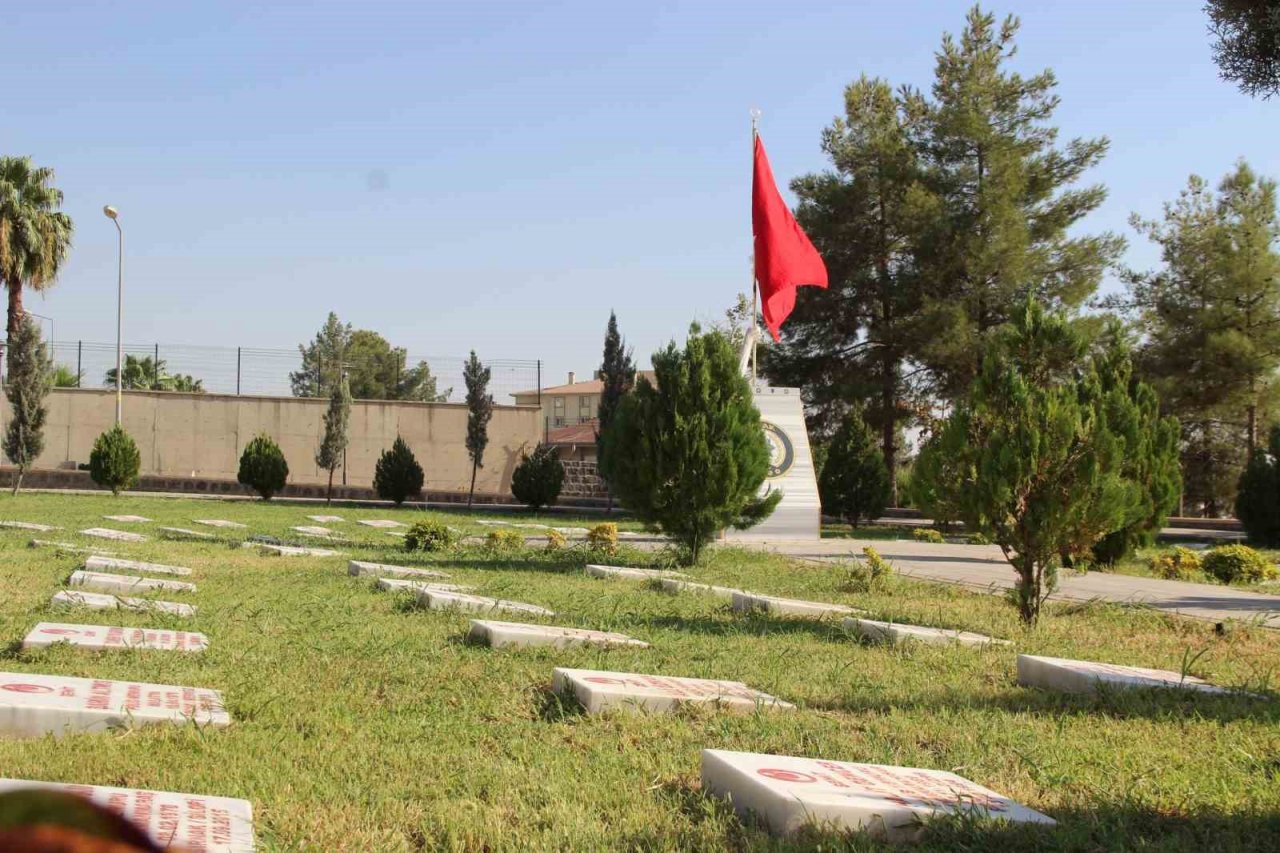 Cizre’de 12 polisin şehit düştüğü saldırı hafızalarda tazeliğini koruyor