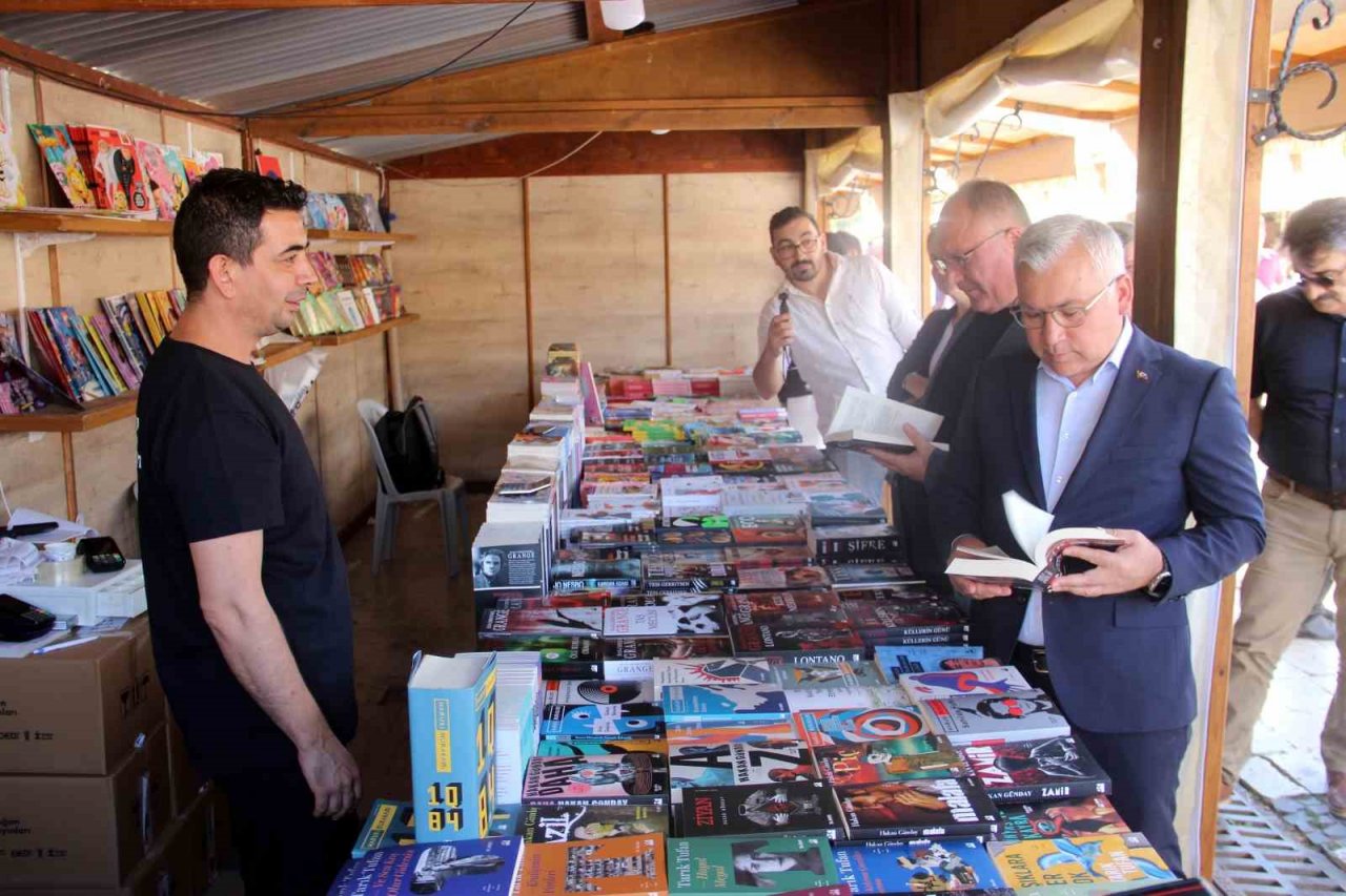 Sivas kitaba doyacak