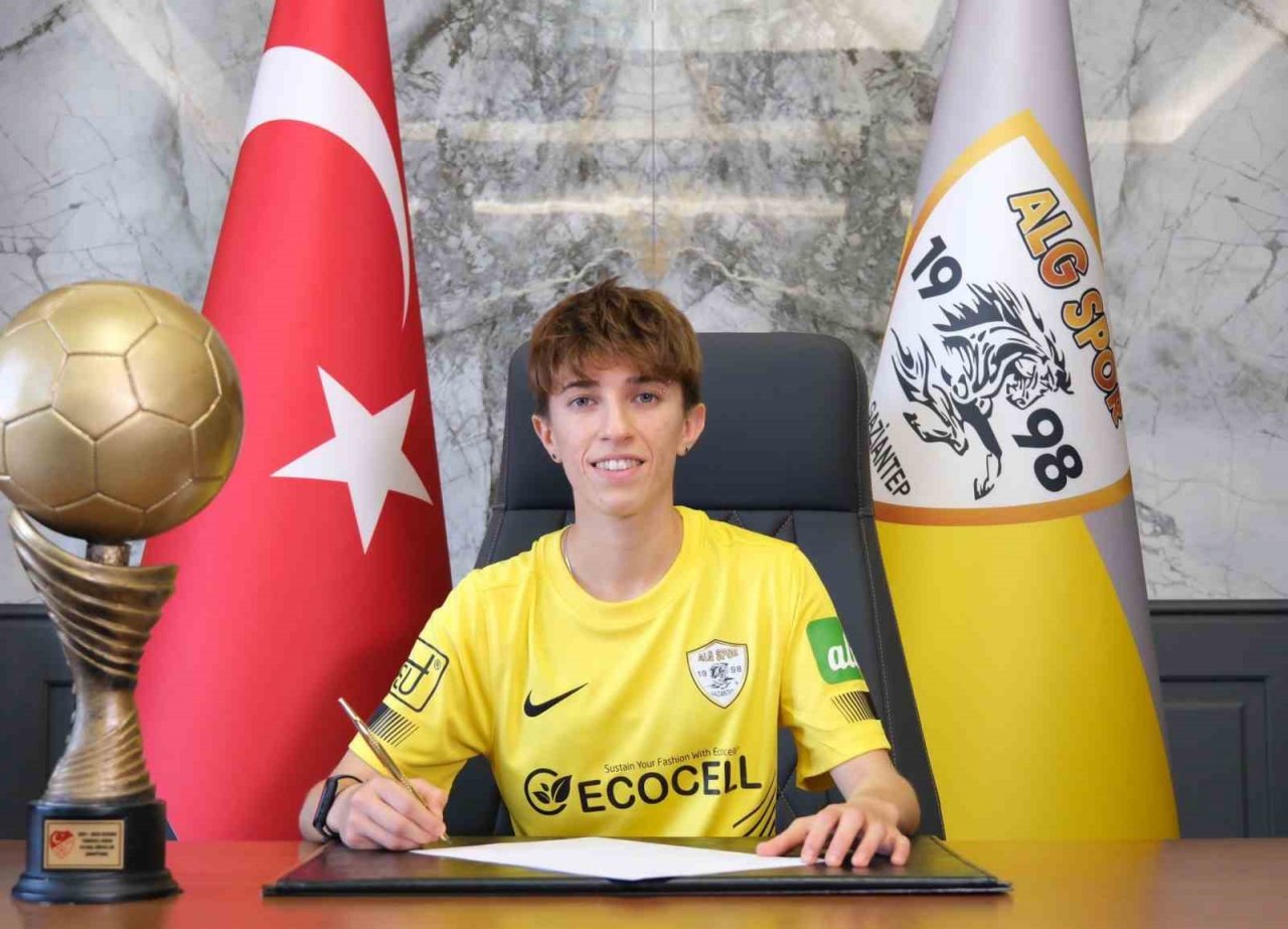 ALG Spor, 4 yerli ve 2 yabancı futbolcuyu transfer etti