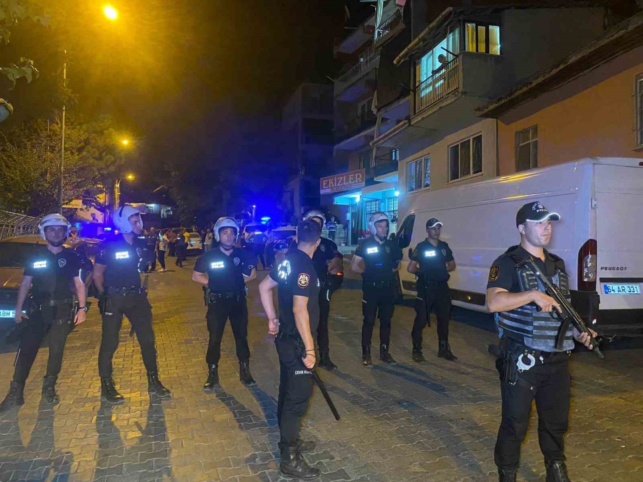 Akrabalar arasında kavgada 1’i ağır 5 kişi yaralandı