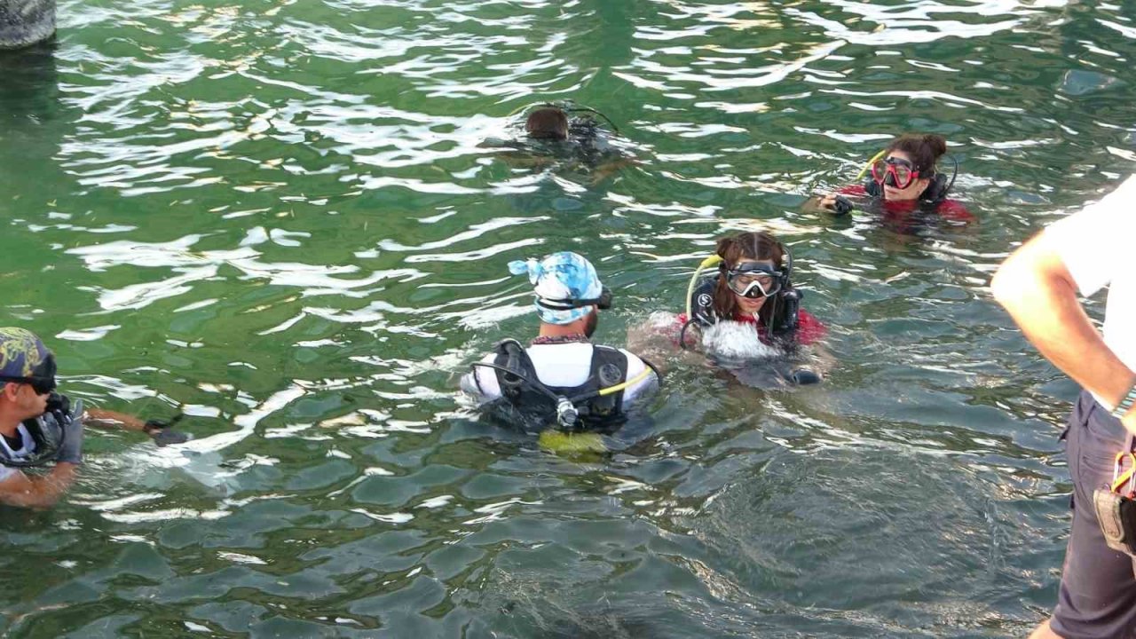 Edremit Belediyesinden çevre temizliği şenliği