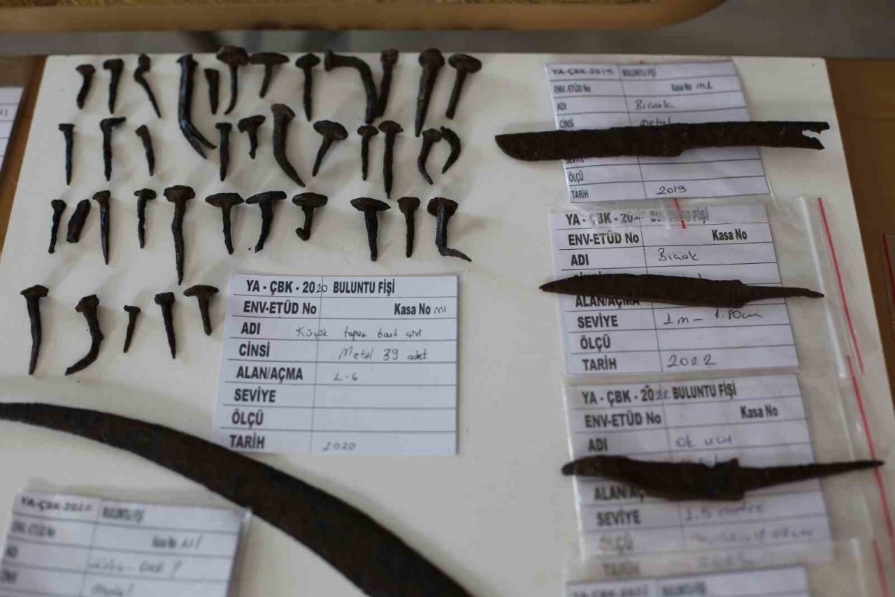 Vali Kaya, Altınova’nın tarihi ve doğal güzelliklerine hayran kaldı