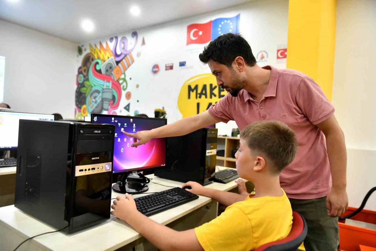 Robotik - kodlama eğitimleri başladı