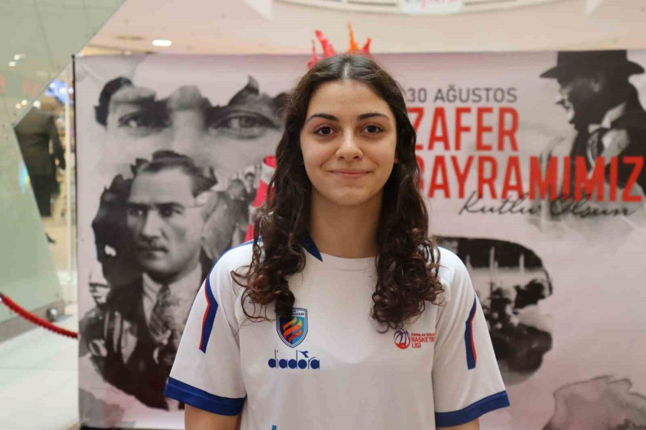 Eskişehir’de Espark AVM’den 30 Ağustos etkinliği