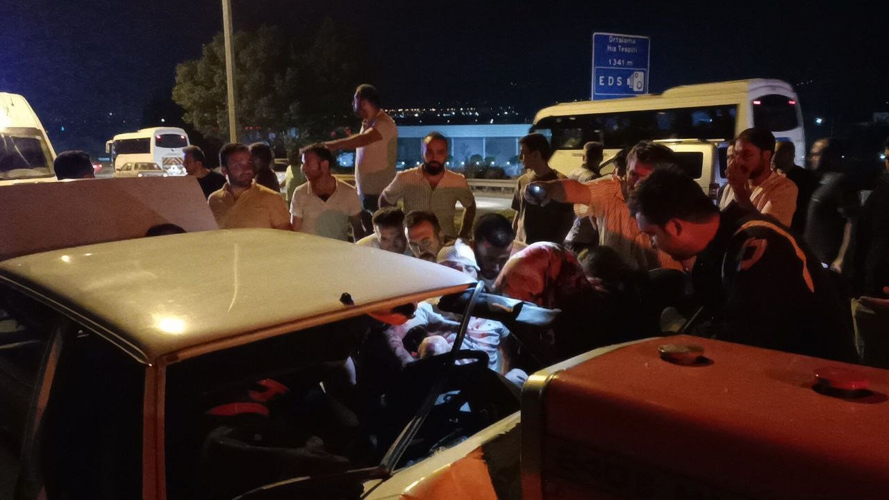 Alkollü traktör sürücüsü D-100’ü birbirine kattı