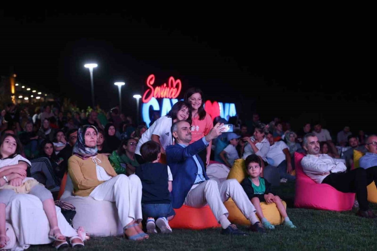 Çayırovalılar "Neşeli Günler" ile keyifli vakit geçirdi