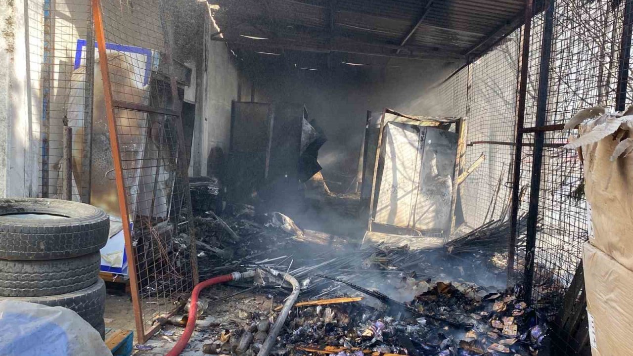 Çorlu’da korkutan yangın