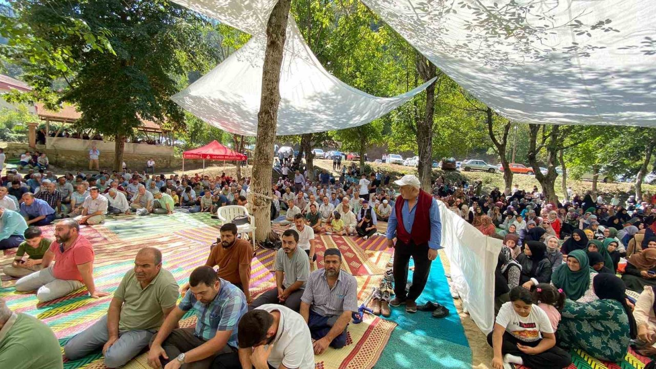 Devrek’te 29. hafızlık icazet merasimi büyük ilgi gördü