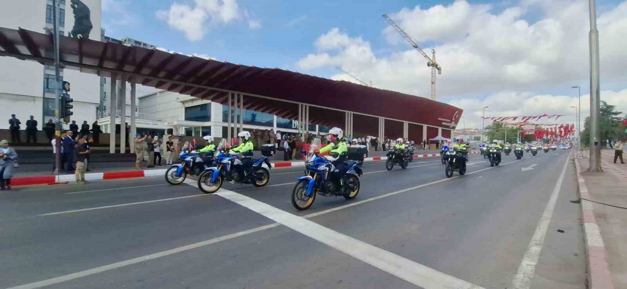 Fatih Vatan Caddesi’nde ’30 Ağustos Zafer Bayramı’ provası yapıldı